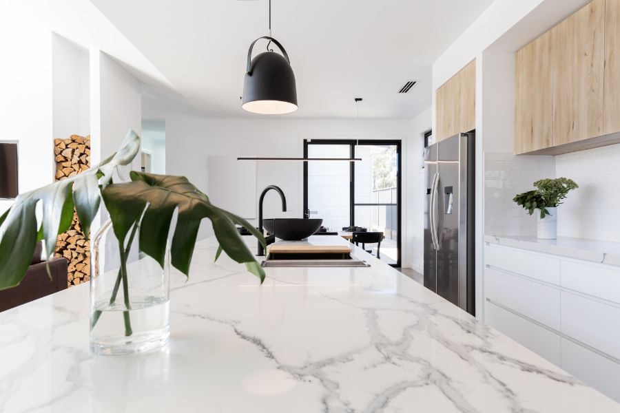 At Low Country Granite, we’re turning Hinesville, GA, homes into showpieces with custom-designed and professionally installed granite countertops.