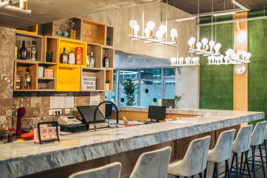 At Low Country Granite, you’ll discover stylish and durable commercial restaurant counters and bar tops that elevate your space.